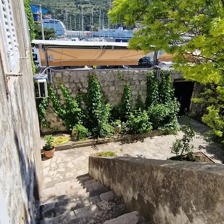 East West Apartment